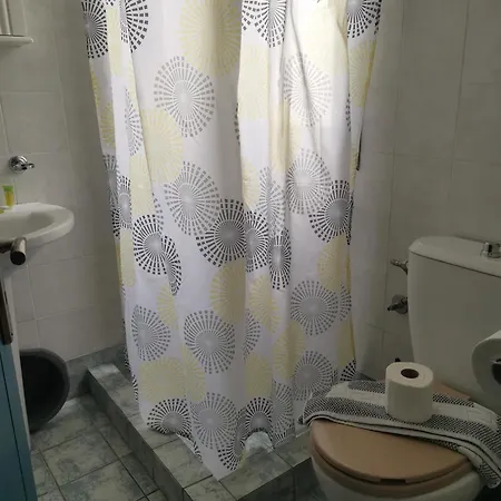 Iris Apartahotel Áyios Nikítas