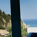 Iris Lejlighedshotel Áyios Nikítas