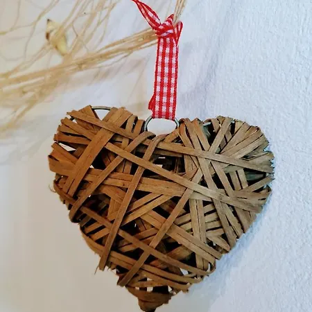 Iris 4* Áyios Nikítas