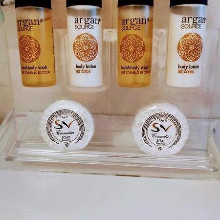 Iris 4* Áyios Nikítas