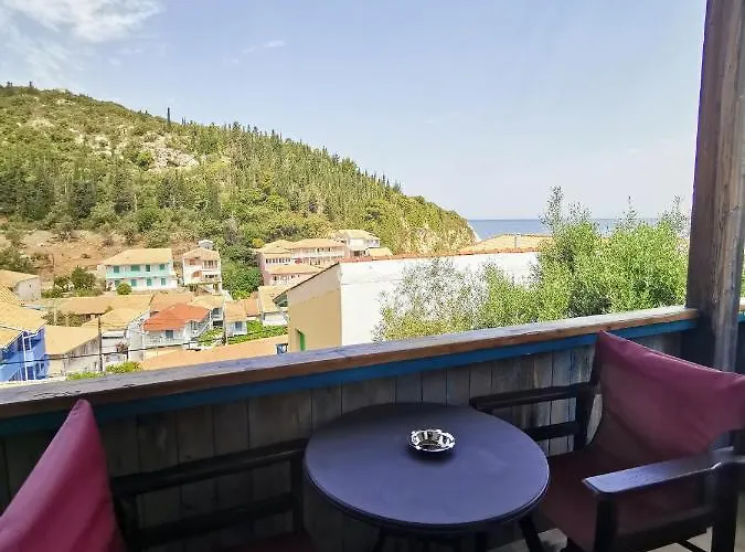 Iris Aparthotel Áyios Nikítas