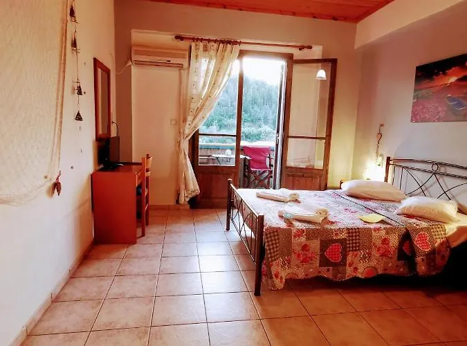 Aparthotel Iris 3*
