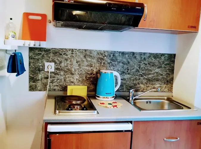Iris Aparthotel Áyios Nikítas