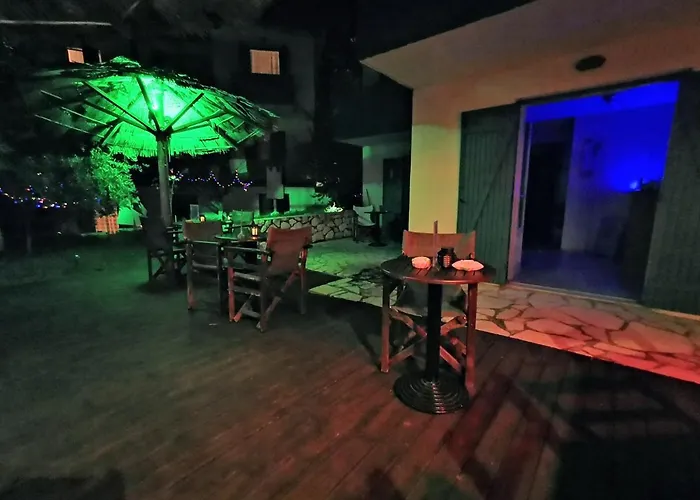 Aparthotel Iris 3*